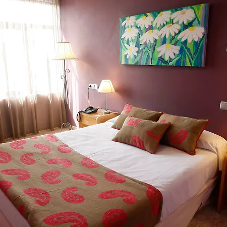 El Aguila Hotel 3*