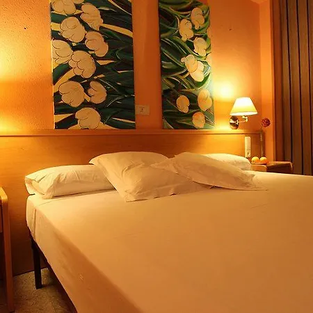 Hotel El Aguila Utebo