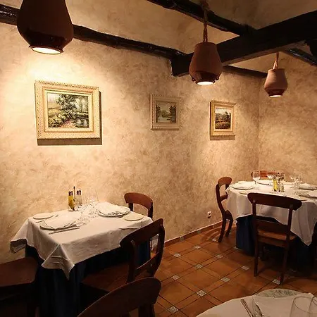 El águila Hotel 3*
