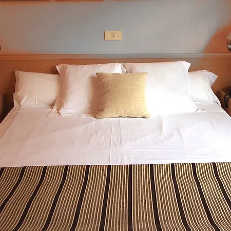 El águila Hotel 3*