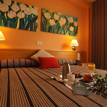 El águila Hotel Utebo