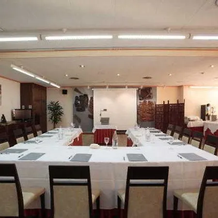 El Aguila Hotel 3*
