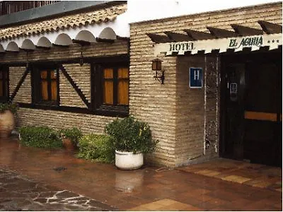 El Aguila אוטבו